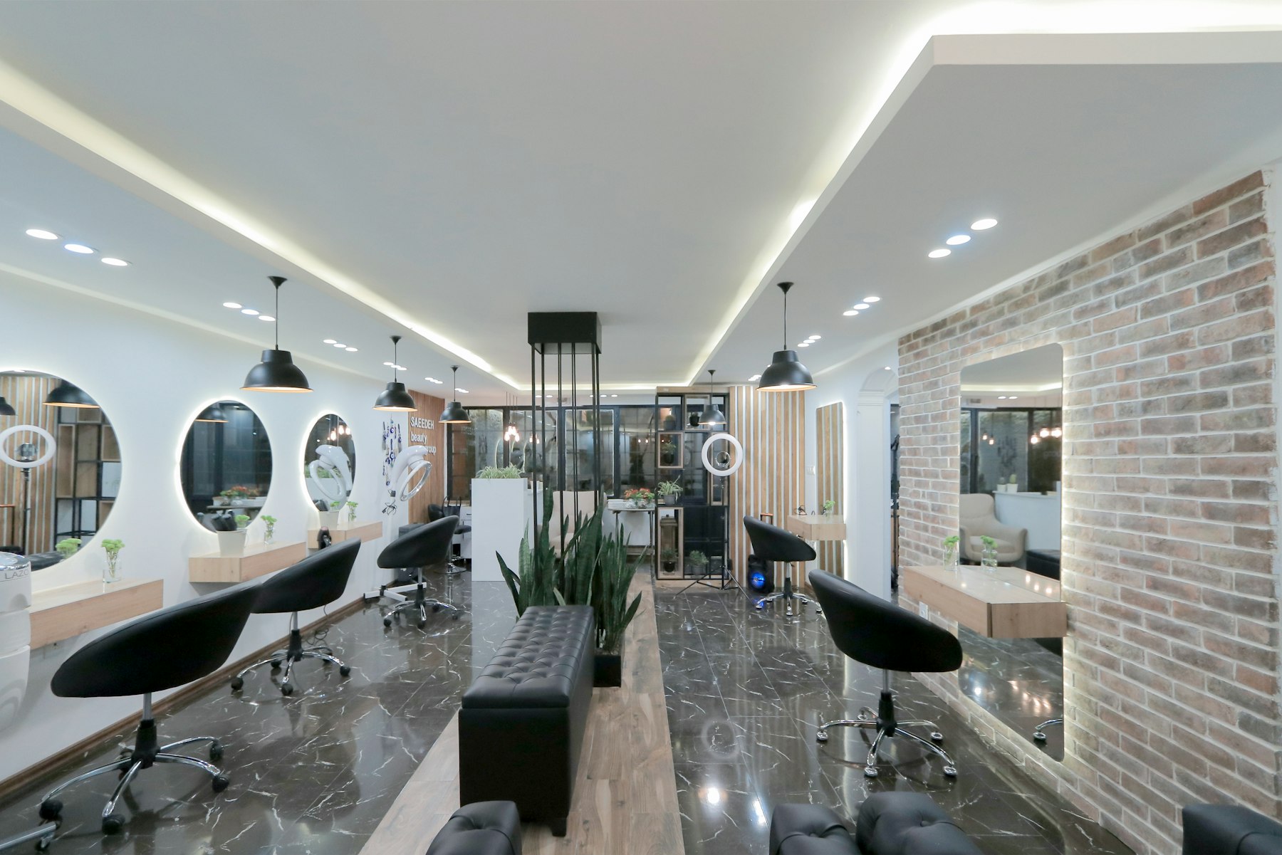 One Touch Salon interior, Fatehabad Road, Agra